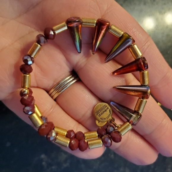 💙Host Pick! 3 piece boxed set Alex and Ani gold tone and cranberry prism - Picture 5 of 9